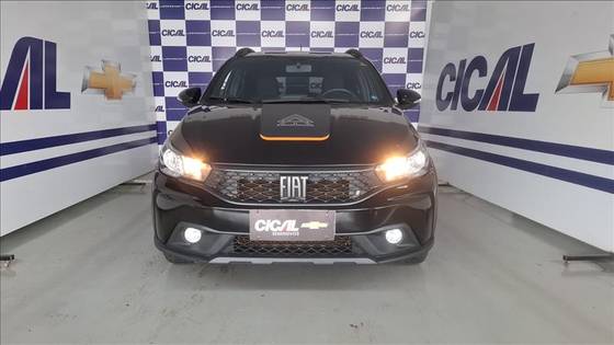 FIAT ARGO 1.3 FIREFLY FLEX TREKKING CVT FIAT ARGO 1.3 FIREFLY FLEX TREKKING CVT